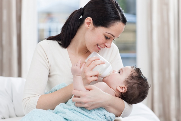 tieu chay o tre so sinh 2 - Tiêu chảy ở trẻ sơ sinh và những điều mẹ cần biết