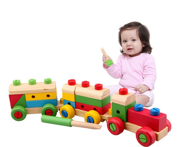 Tổng hợp 5 món đồ chơi gỗ cho bé yêu vui chơi phát triển