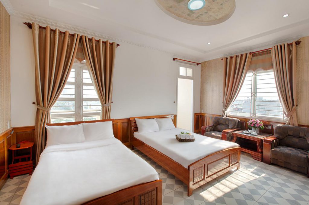 khach san vien dong da nang 1024x682 - Top 10 khách sạn trung tâm Đà Nẵng giá rẻ